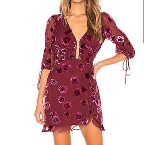 NWT Rare-For Love & Lemons Sophie Velvet Mini- Small